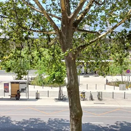 Studio Cosy Renove -Hyper Centre Grenoble, 1 Min Gare-Tram