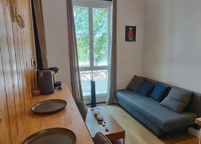 Cosy Renove -hyper Centre Grenoble, 1 Min Gare-tram *