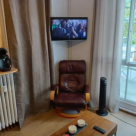 Cosy Renove -hyper Centre Grenoble, 1 Min Gare-tram Apartman Grenoble