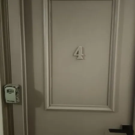 Apartamento Studio cosy rénové -Hyper centre Grenoble, 1 min Gare-Tram Grenoble